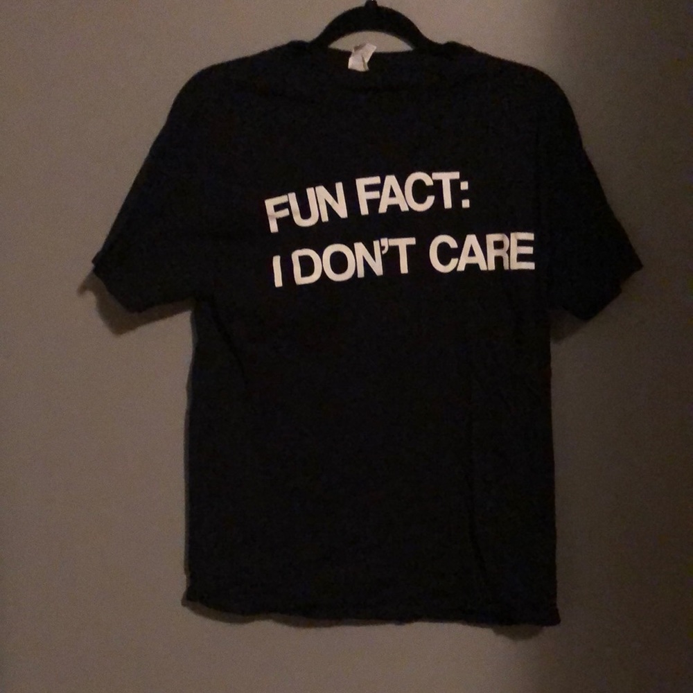 men’s graphic tee